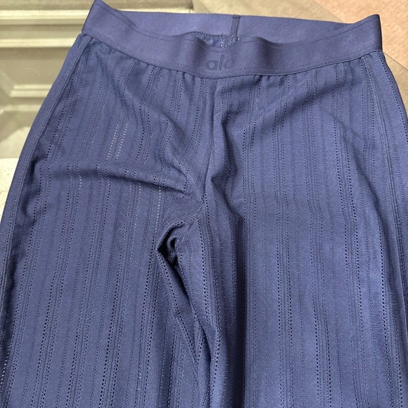 Alo yoga euphoria high waist leggings, navy blue, small - Picture 6 of 11